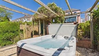 Stone's Throw - 3 Bed Holiday Home - Saundersfoot