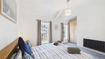 Stone's Throw - 3 Bed Holiday Home - Saundersfoot