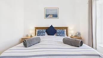 Stone's Throw - 3 Bed Holiday Home - Saundersfoot