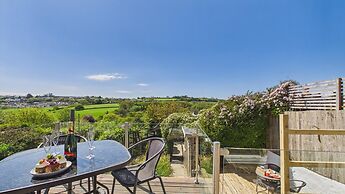 Stone's Throw - 3 Bed Holiday Home - Saundersfoot