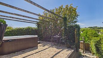 Stone's Throw - 3 Bed Holiday Home - Saundersfoot