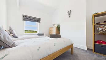 Stone's Throw - 3 Bed Holiday Home - Saundersfoot