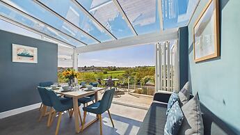 Stone's Throw - 3 Bed Holiday Home - Saundersfoot