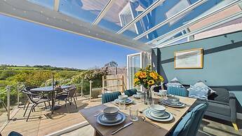 Stone's Throw - 3 Bed Holiday Home - Saundersfoot