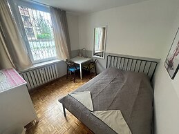 Lama Rooms