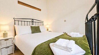 Foxglove - 2 Bed Cottage - Red Forest Retreats