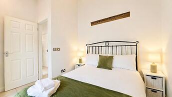 Foxglove - 2 Bed Cottage - Red Forest Retreats