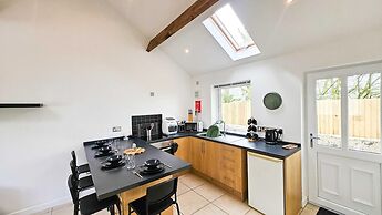Foxglove - 2 Bed Cottage - Red Forest Retreats