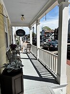 Windsor House Inn