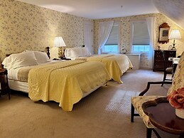 Deerfield Inn