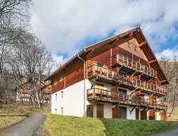 Mountain Apartment With Alpine Comfort