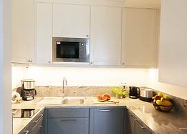 Large, Comfortable Apartment for 4 People