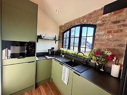 Gold Bath Japandi 2 Apts Bham City Centre