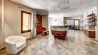 Morillon Family Alpine Getaway for 5