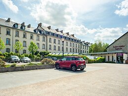 Dinan Stay With Free Parking