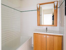Accessible Vineyard Stay for Four