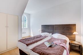 Duplex Alpine Stay for 9, Loudenvielle