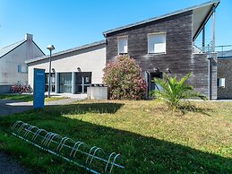 Riverside Stay for 2 in Pont-aven