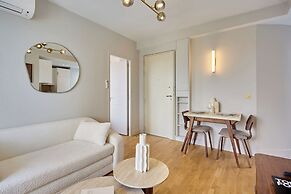 Charming Apartment in Beaubourg - Le Marais