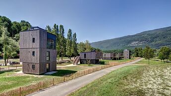 Nature-focused 4-guest Apartment