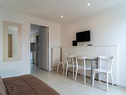 Duplex, 200m to Falaise Beach