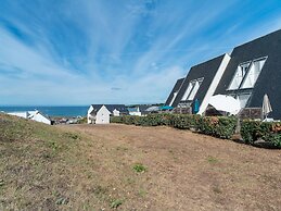 Duplex, 200m to Falaise Beach