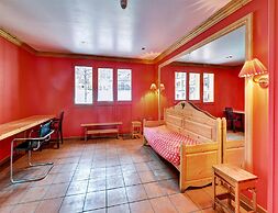 Family Alpine Stay in Risoul