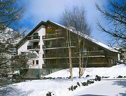Bright Apartment Close to Ski-slopes