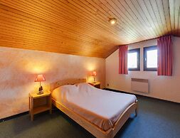 Bright Apartment Close to Ski-slopes