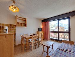 Bright Apartment Close to Ski-slopes