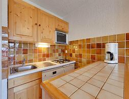 Bright Apartment Close to Ski-slopes