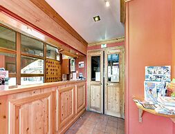 Alpine Retreat for Four Guests