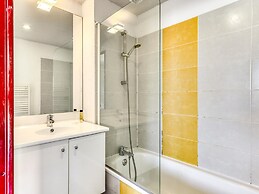 Escape With Pool, Gym & Balcony