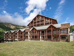 Mountain Flat With Sauna Access