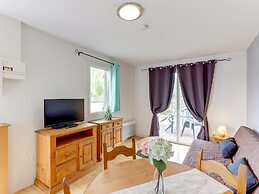 Cosy Apartment Near Egletons Town