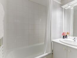 Cosy Apartment Near Egletons Town