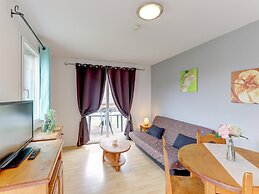 Cosy Apartment Near Egletons Town