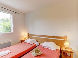 Cosy Apartment Near Egletons Town