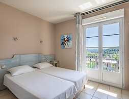 2-person Studio in Callian