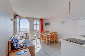 Spacious Loire Coastal Stay for 5