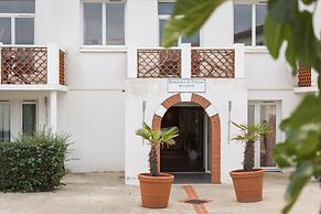 Spacious Loire Coastal Stay for 5