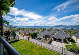 Full House with Amazing Views and HotTub