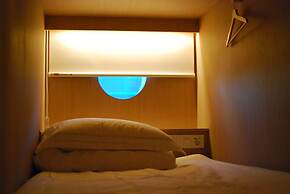 Good Day Cube Seomyeon Capsule Hotel