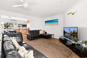 Oceanview 3-bedroom Apartment in Kiama