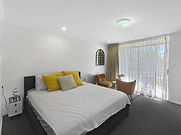 Charming Studio Apartment in Mandurah