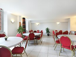 Romantic Getaway in Epernay