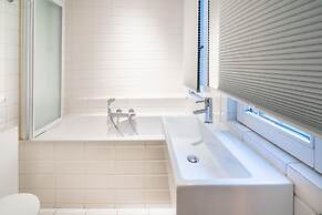 1-bedroom Apartment in National Residence