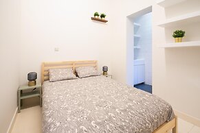 1-bedroom Apartment in National Residence