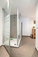 Temple Triplex Spacious Apartment
