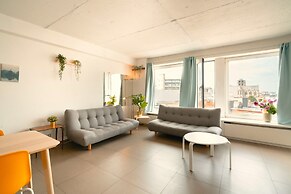 Antwerp Central Apartment for 7